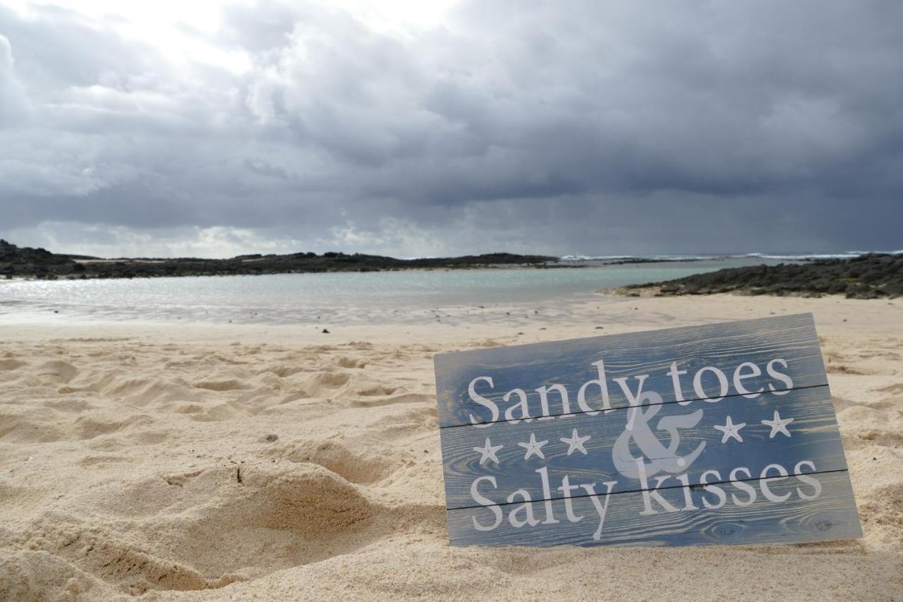 Sandy Toes & Salty Kisses El Cotillo Exterior photo
